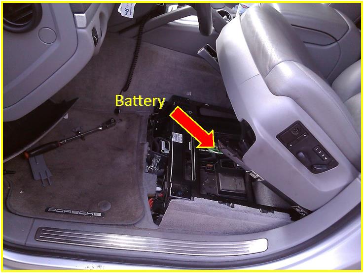 Porsche_Battery_Location